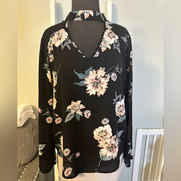 Hippy Rose floral blouse - Picture 4 of 7